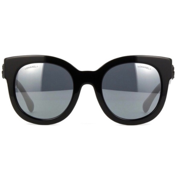 Chanel 5358 Black Sunglasses with Case - Picture 1 of 12